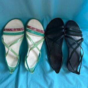 2 pair of CROCS ISABELLA Huaraches size 8. 1pr is black,2nd or is aqua,pink&wht